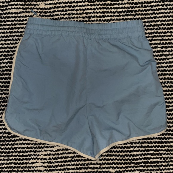 Light blue shorts - Picture 3 of 3